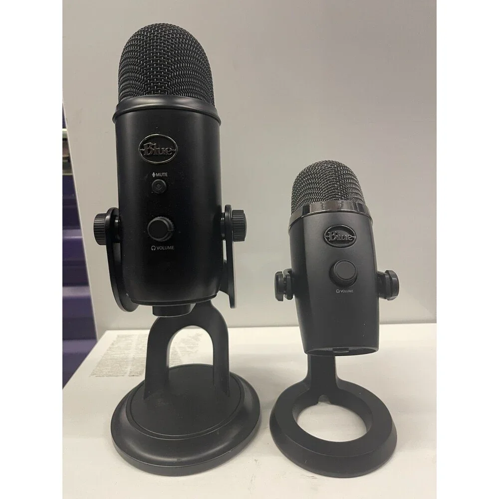 Logitech Creators Blue Yeti USB Microphone - Black